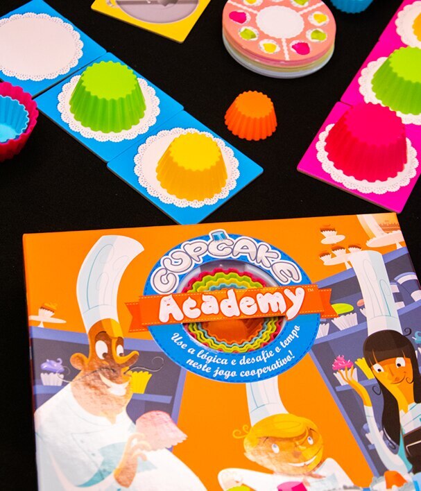 Jogo de Lógica Cupcake Academy Galápagos Jogos - Fátima Criança